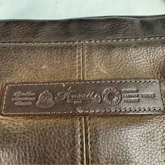 VTG Fossil Brown Leather Square Crossbody Purse  Small Bag Pockets 75082 Classic - Picture 11 of 12